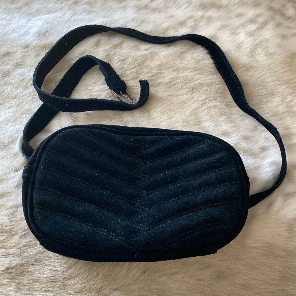 Urban outfitters fanny-pack